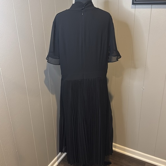 Talbots sheer black crepe lined pleated skirt lace & pintuck bodice midi. NWT. - Picture 6 of 9